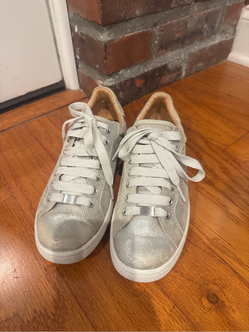 UGG Milo Stardust Low-Top Sneakers